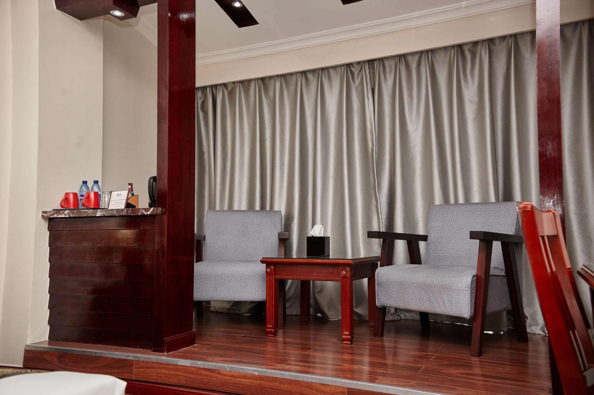 Best Western Plus Paramount Hotel Lusaka Extérieur photo